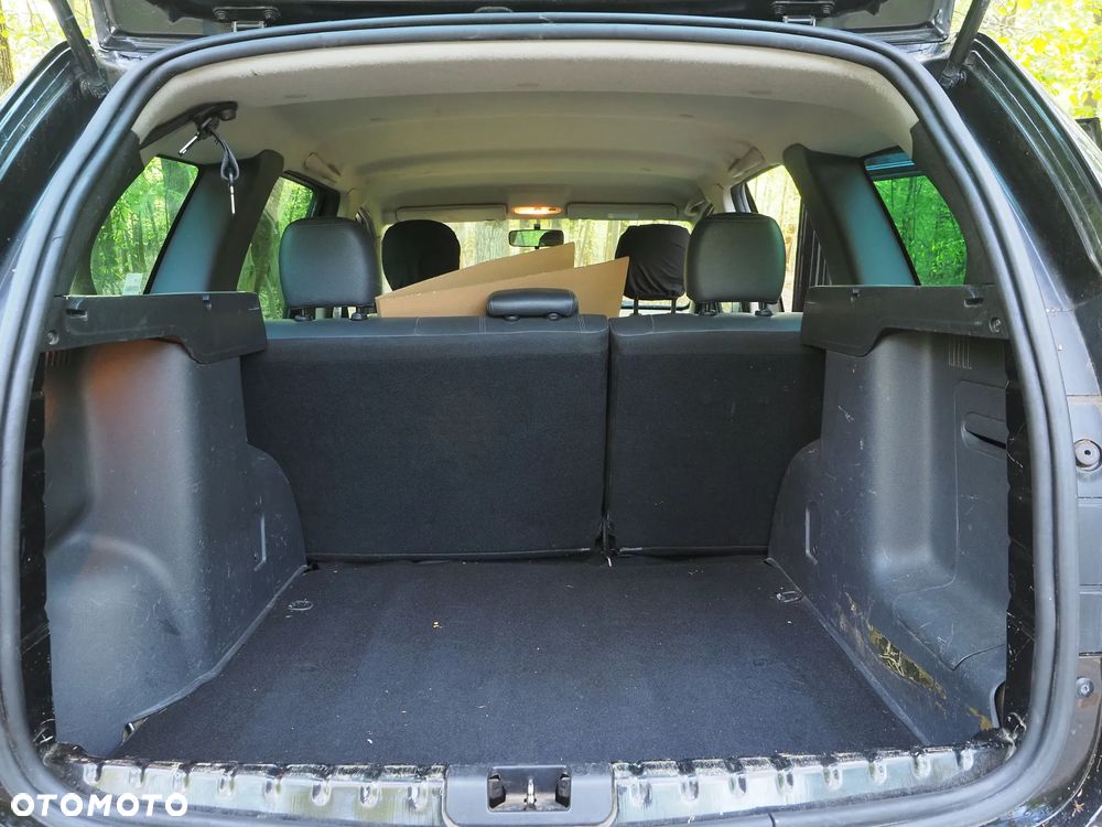 Dacia Duster dCi 110 FAP 4x2 Laureate - 15
