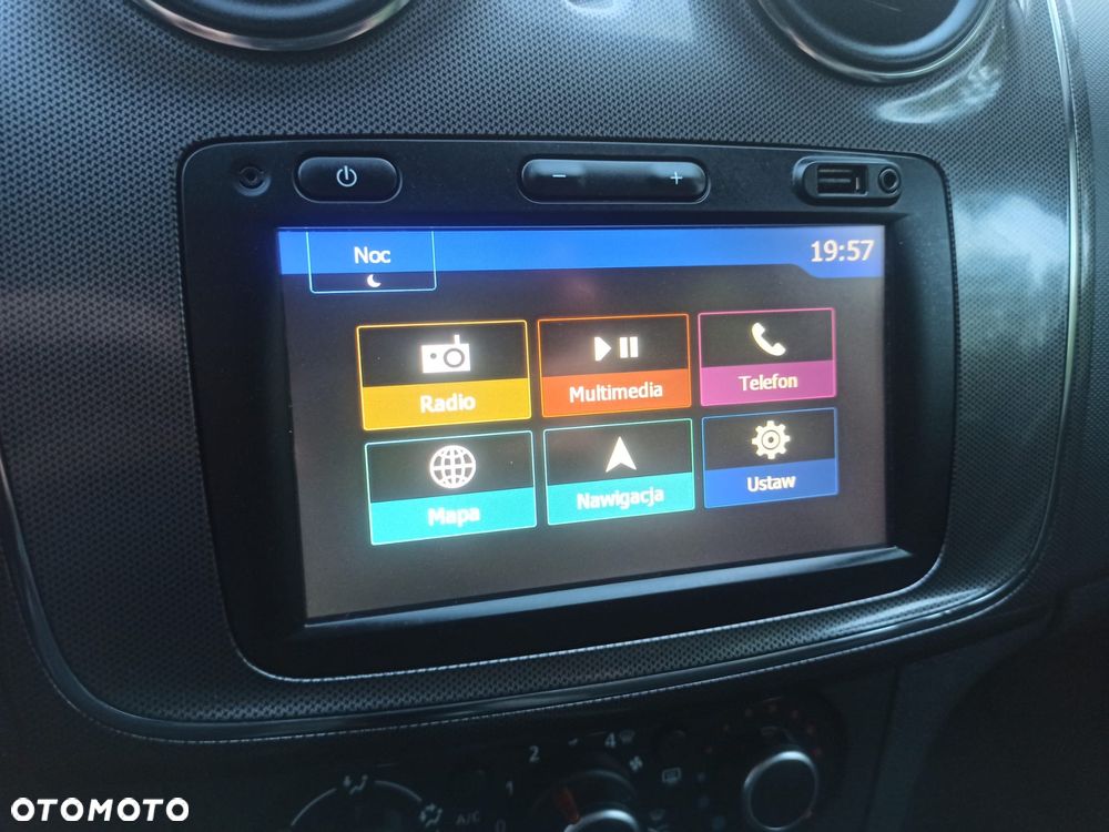 Dacia Sandero Stepway TCe 90 (S&S) Prestige - 19