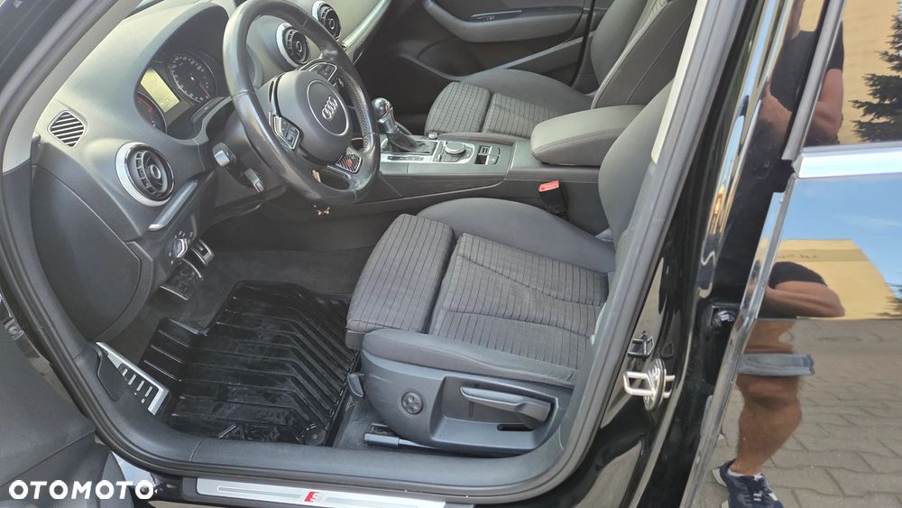 Audi A3 Limousine 1.4 TFSI Ambiente S tronic - 23
