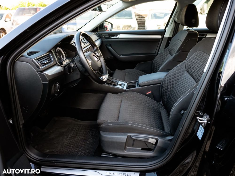 Skoda Superb 2.0 TDI DSG Style - 19