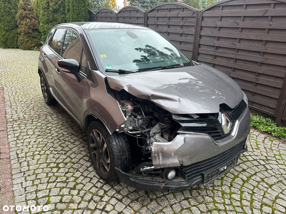 Renault Captur - 4