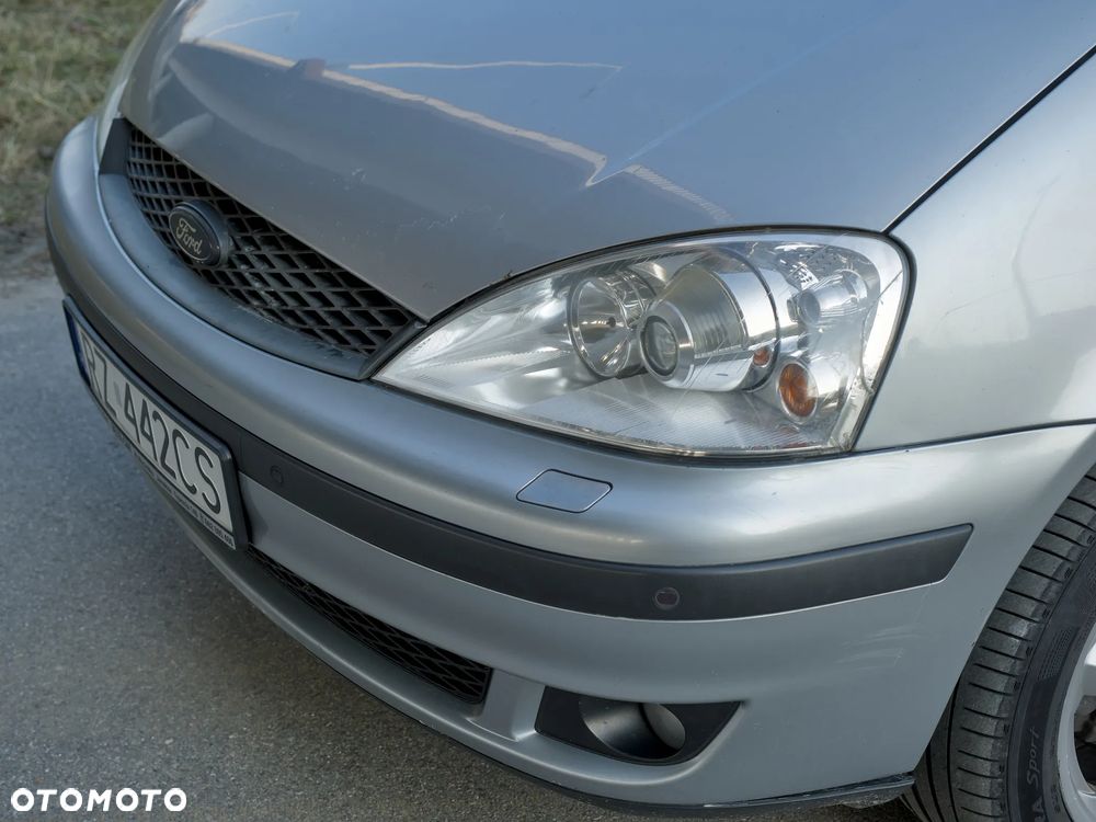 Ford Galaxy 1.9 TDI Ghia - 33