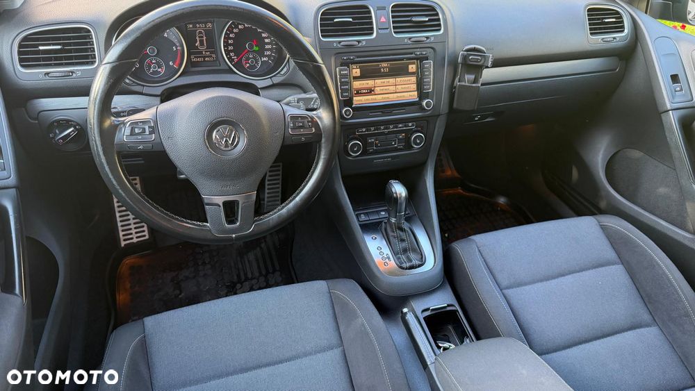 Volkswagen Golf 2.0 TDI Highline DSG - 12