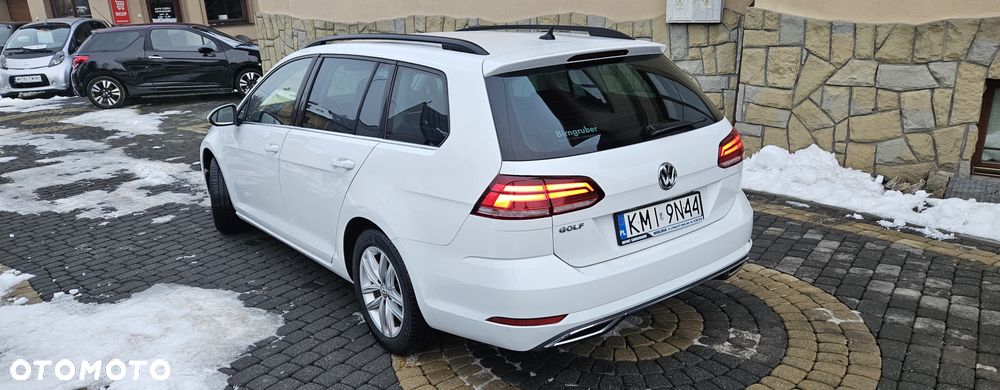 Volkswagen Golf 2.0 TDI SCR DSG Active - 4