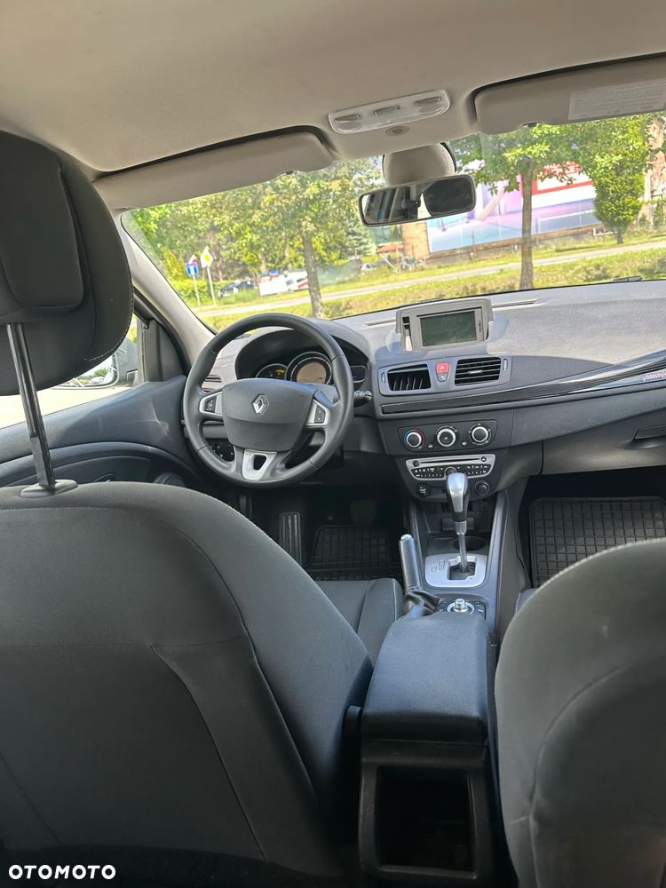 Renault Megane 1.5 dCi Dynamique EDC - 12