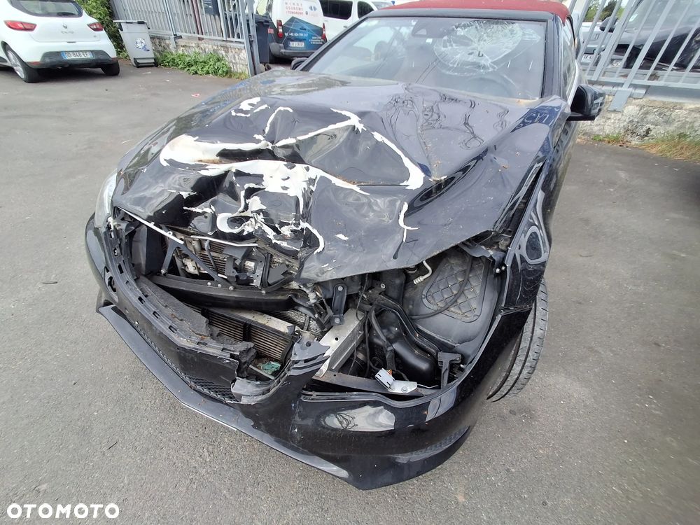 Mercedes-Benz Klasa E 220 d Business Edition 9G-TRONIC - 2