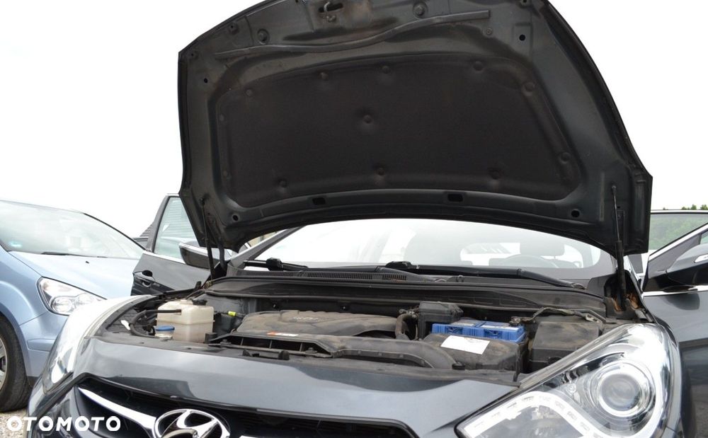 Hyundai i40 Kombi 1.6 Trend - 38