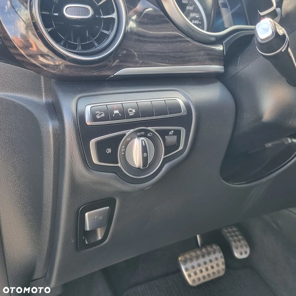 Mercedes-Benz Klasa V 300 d 4-Matic Avantgarde 9G-Tronic (d³ugi) - 20