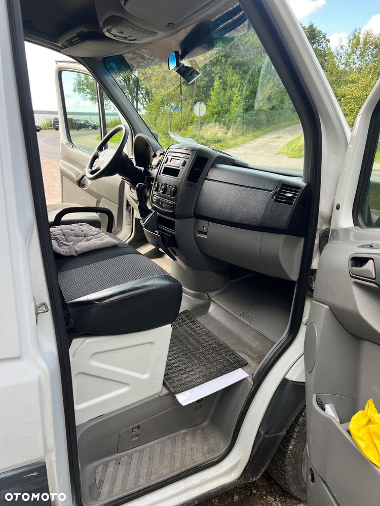 Mercedes-Benz Sprinter - 5
