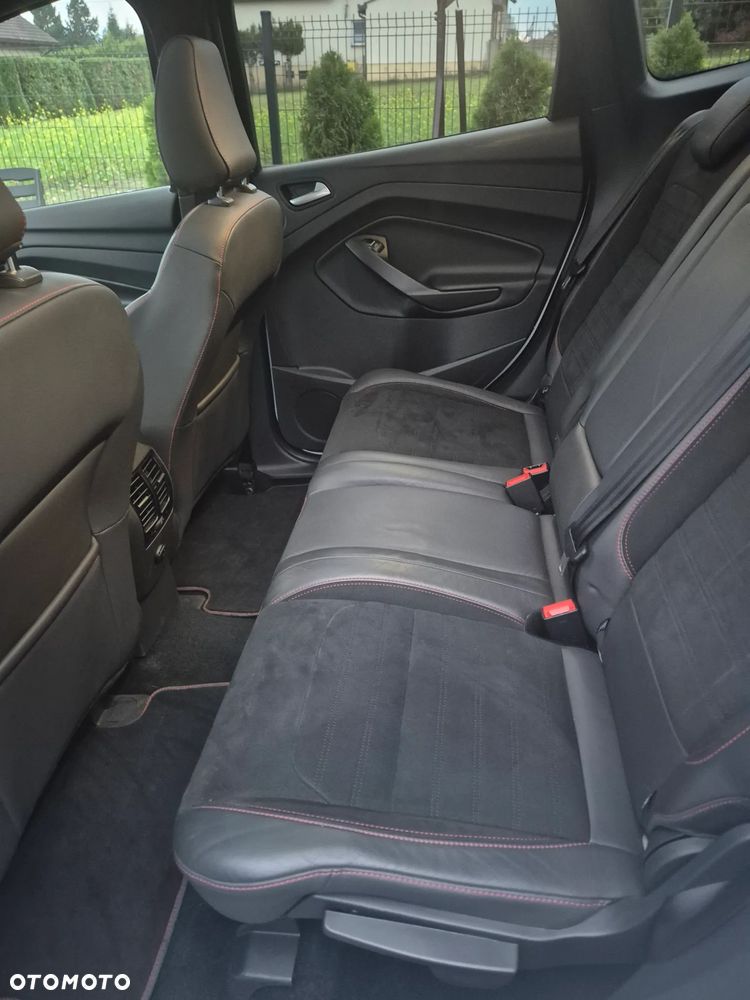 Ford Kuga - 11