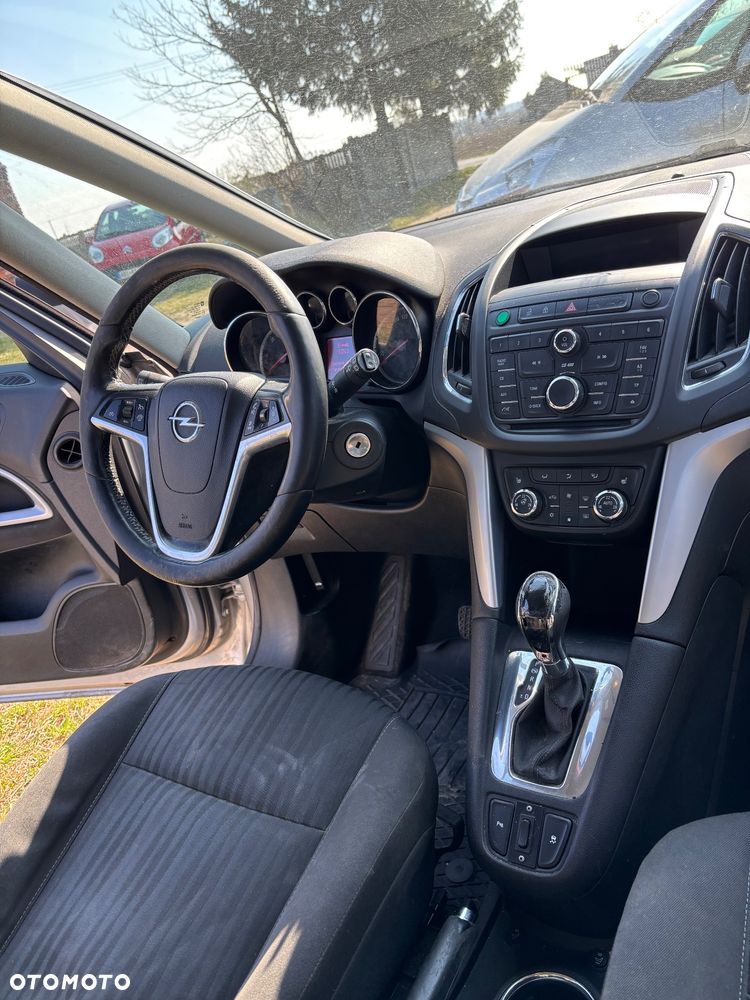 Opel Zafira Tourer 2.0 CDTI Automatik Active - 14