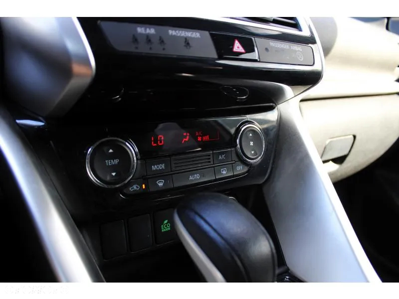Mitsubishi Eclipse Cross 1.5 T GPF Intense Plus CVT - 17