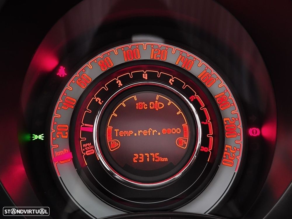 Fiat 500C 1.0 Hybrid Dolcevita - 28