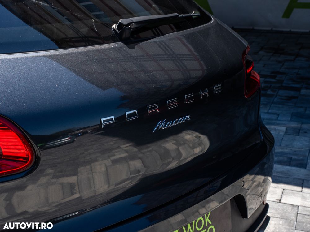 Porsche Macan - 18