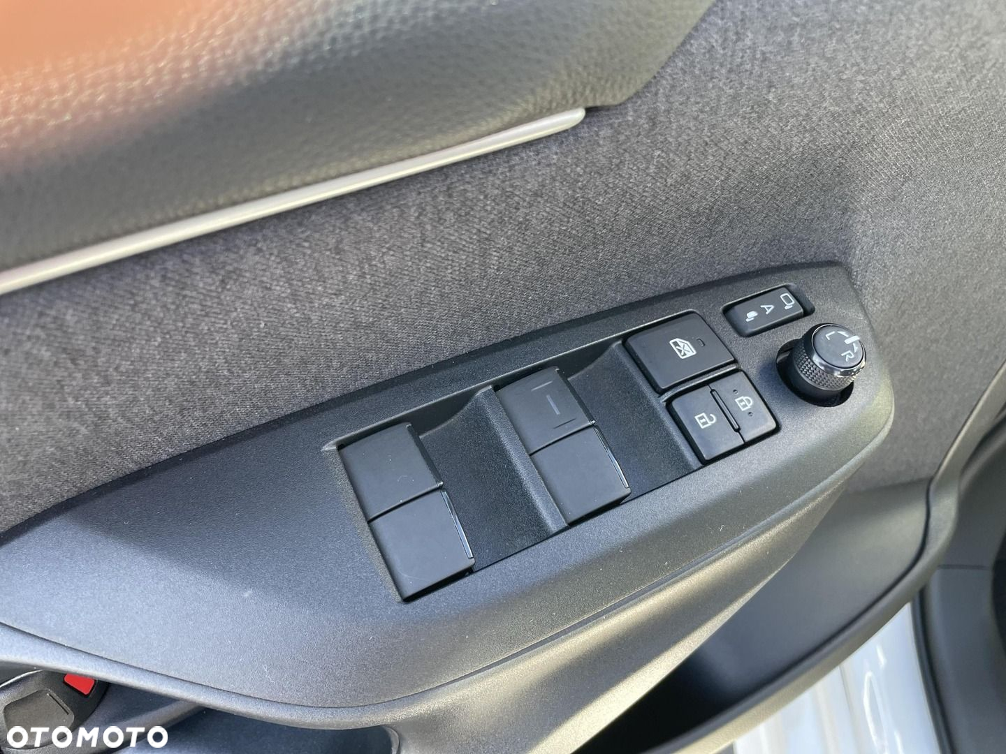Toyota Yaris - 27