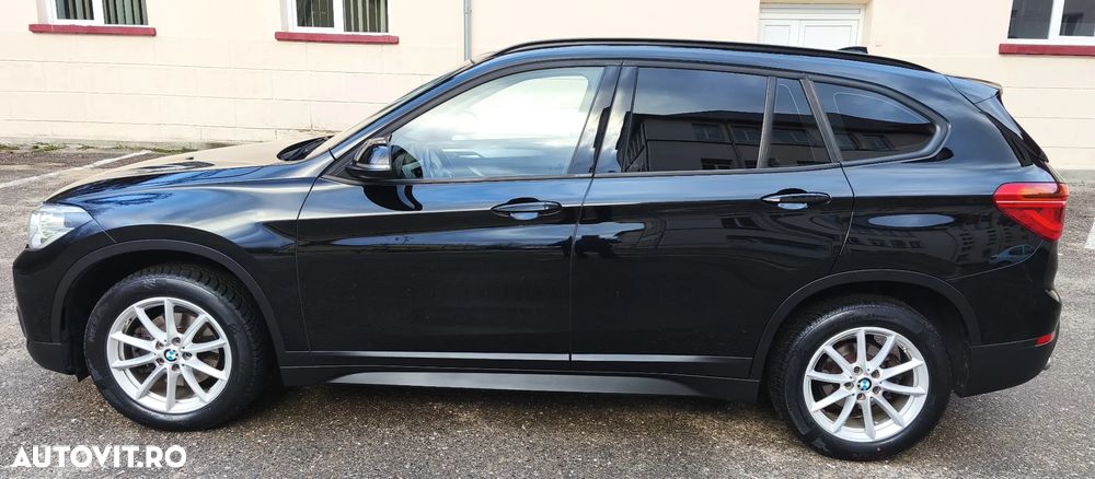BMW X1 sDrive18d - 11