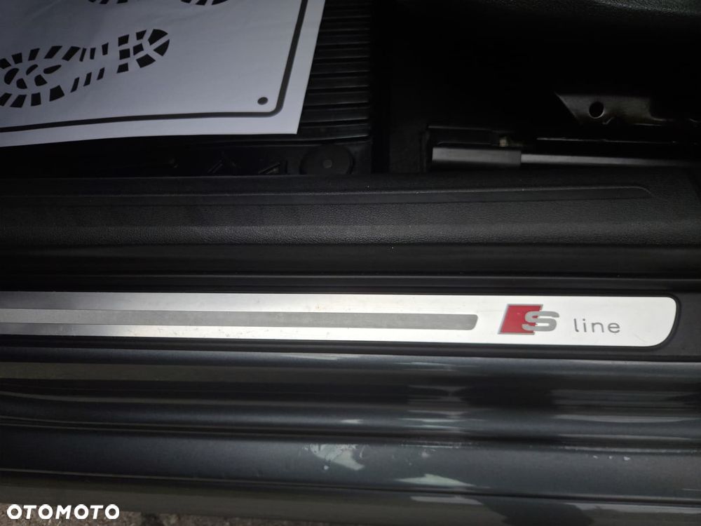 Audi A4 Limousine - 26