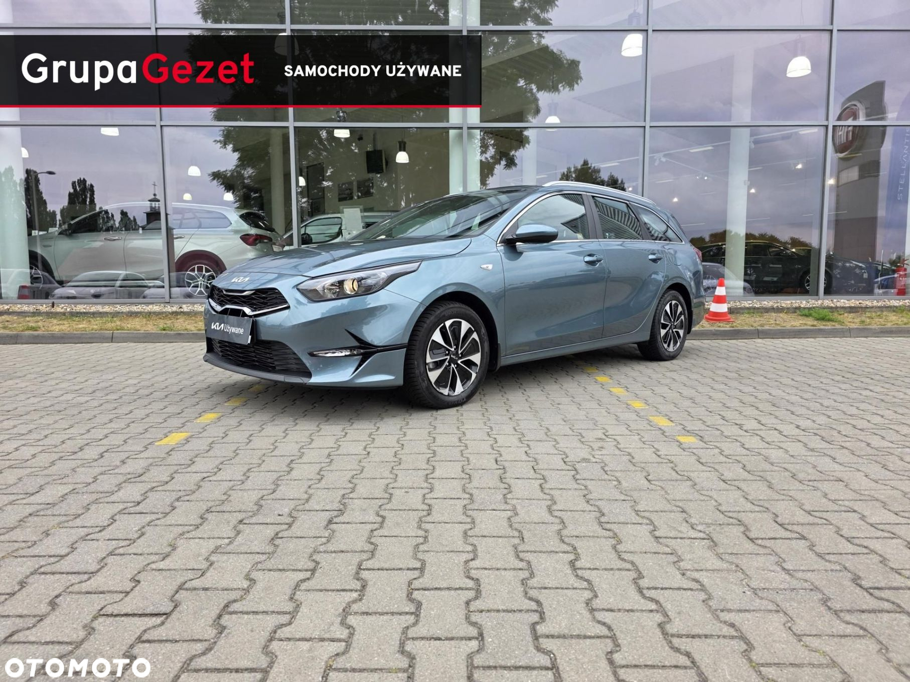 Kia Ceed - 3