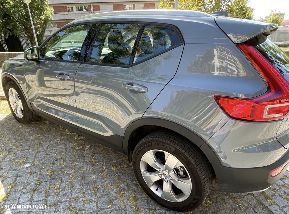 Volvo XC 40 1.5 T3 Momentum Geartronic - 2