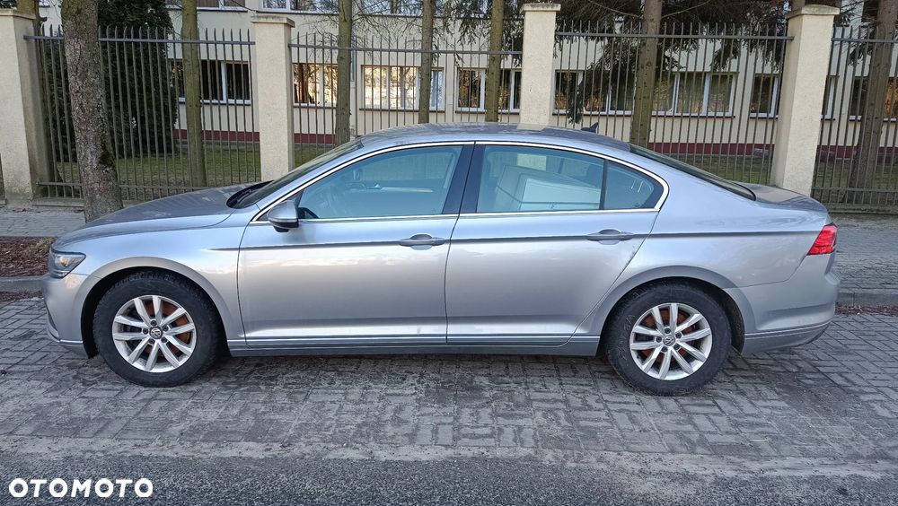 Volkswagen Passat 2.0 TDI EVO Business - 7