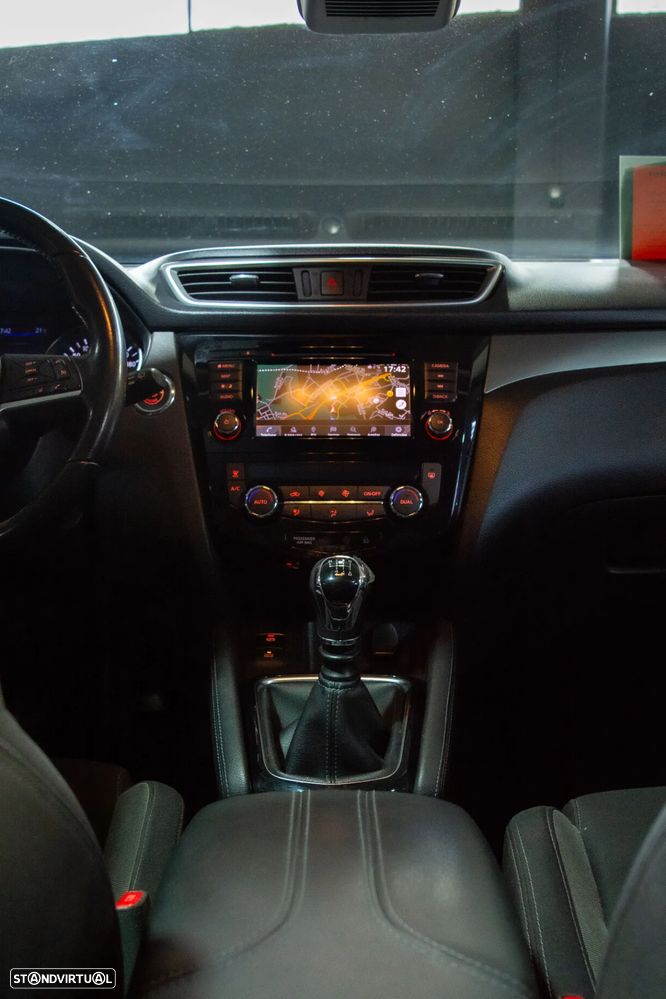Nissan Qashqai 1.5 dCi Tekna - 11