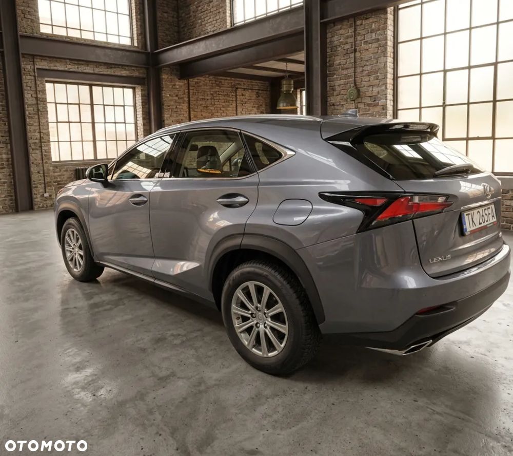 Lexus NX 200t Comfort AWD - 6