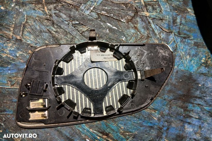 Sticla oglinda dreapta 6Q0857522M 6Q0857522M Volkswagen VW Polo 4 9N - 2