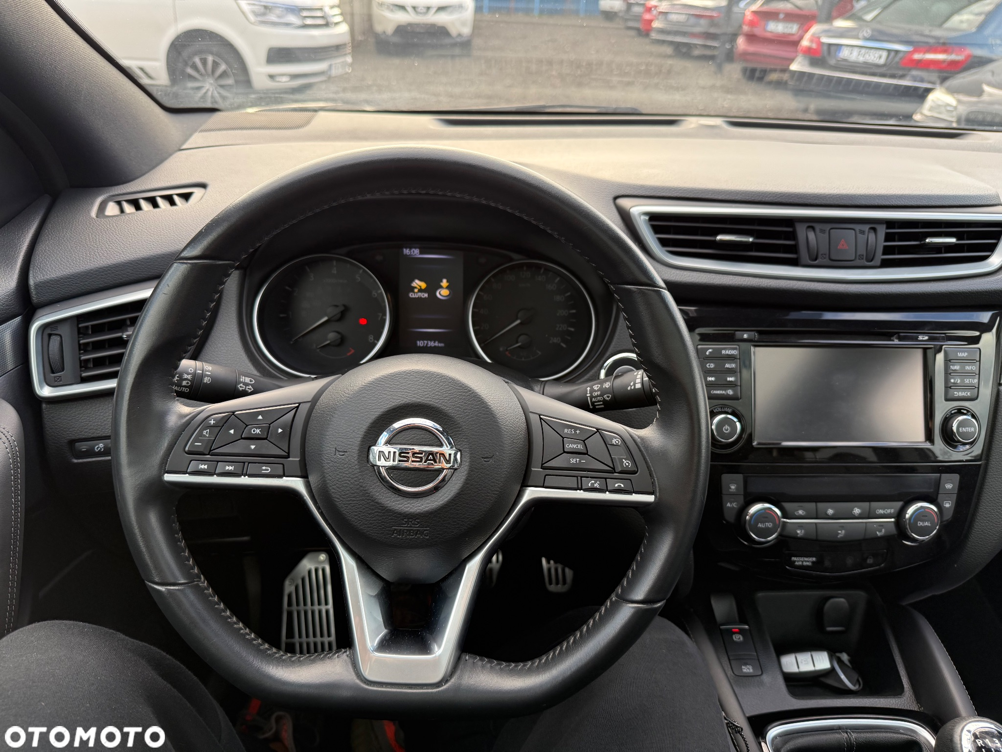 Nissan Qashqai 1.6 DIG-T TEKNA+ - 17