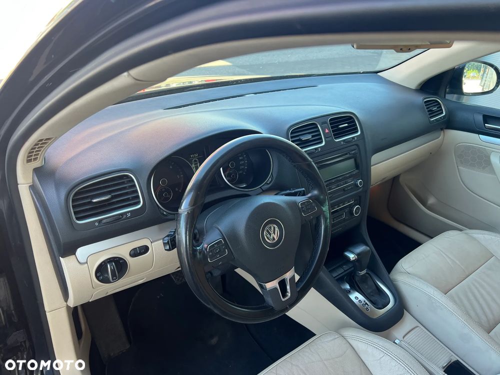 Volkswagen Golf 2.0 TDI Highline DSG - 17