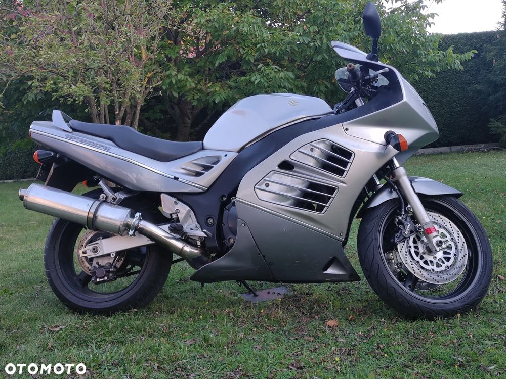Suzuki RF - 5