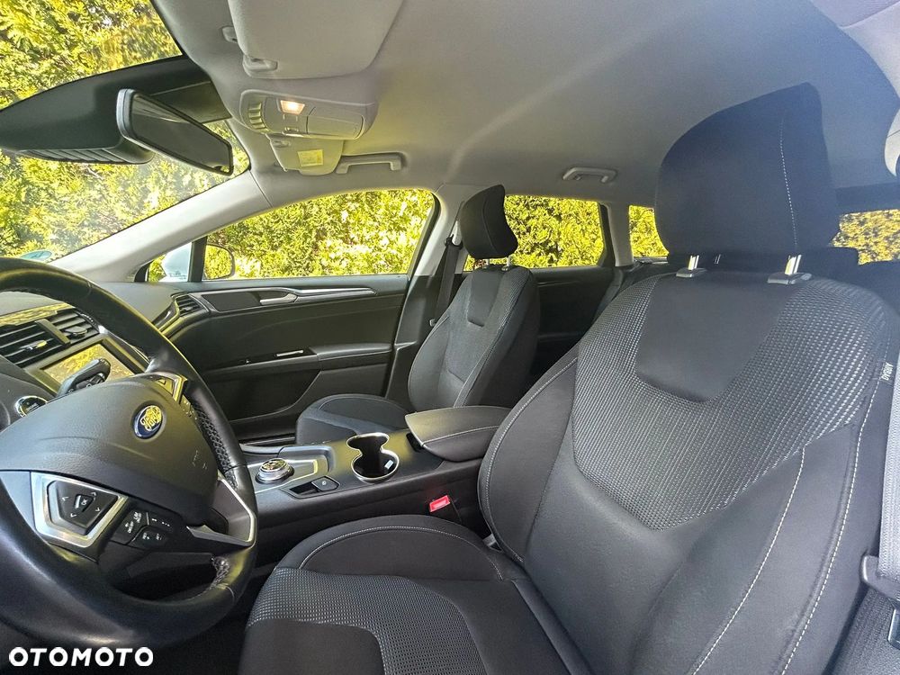 Ford Mondeo 2.0 EcoBlue Titanium - 18