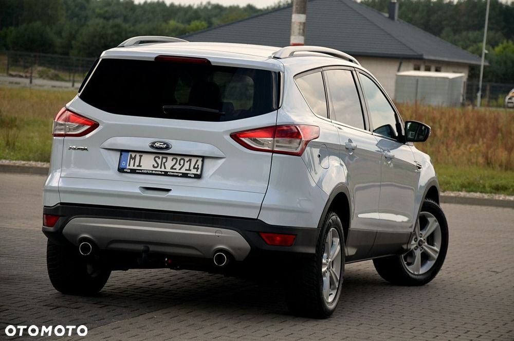 Ford Kuga - 10