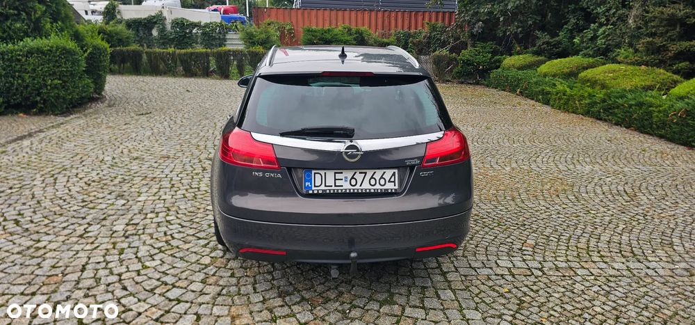 Opel Insignia - 8