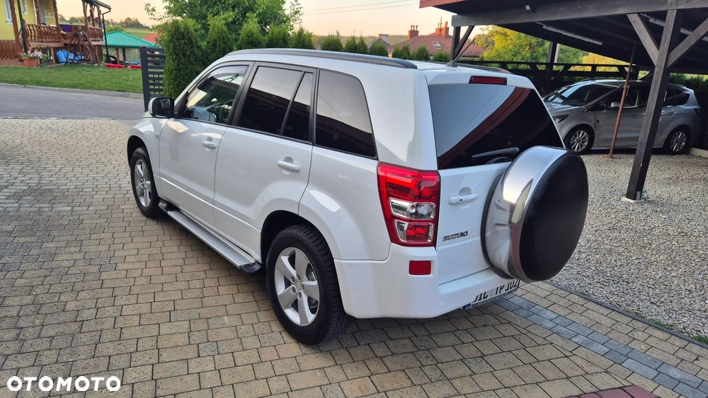 Suzuki Grand Vitara 2.0 Comfort - 12