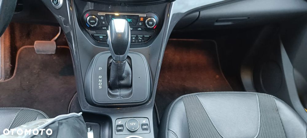 Ford Kuga 2.0 TDCi 4x4 Titanium - 12