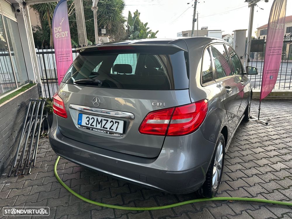 Mercedes-Benz B 180 CDI BlueEFFICIENCY 114g - 8