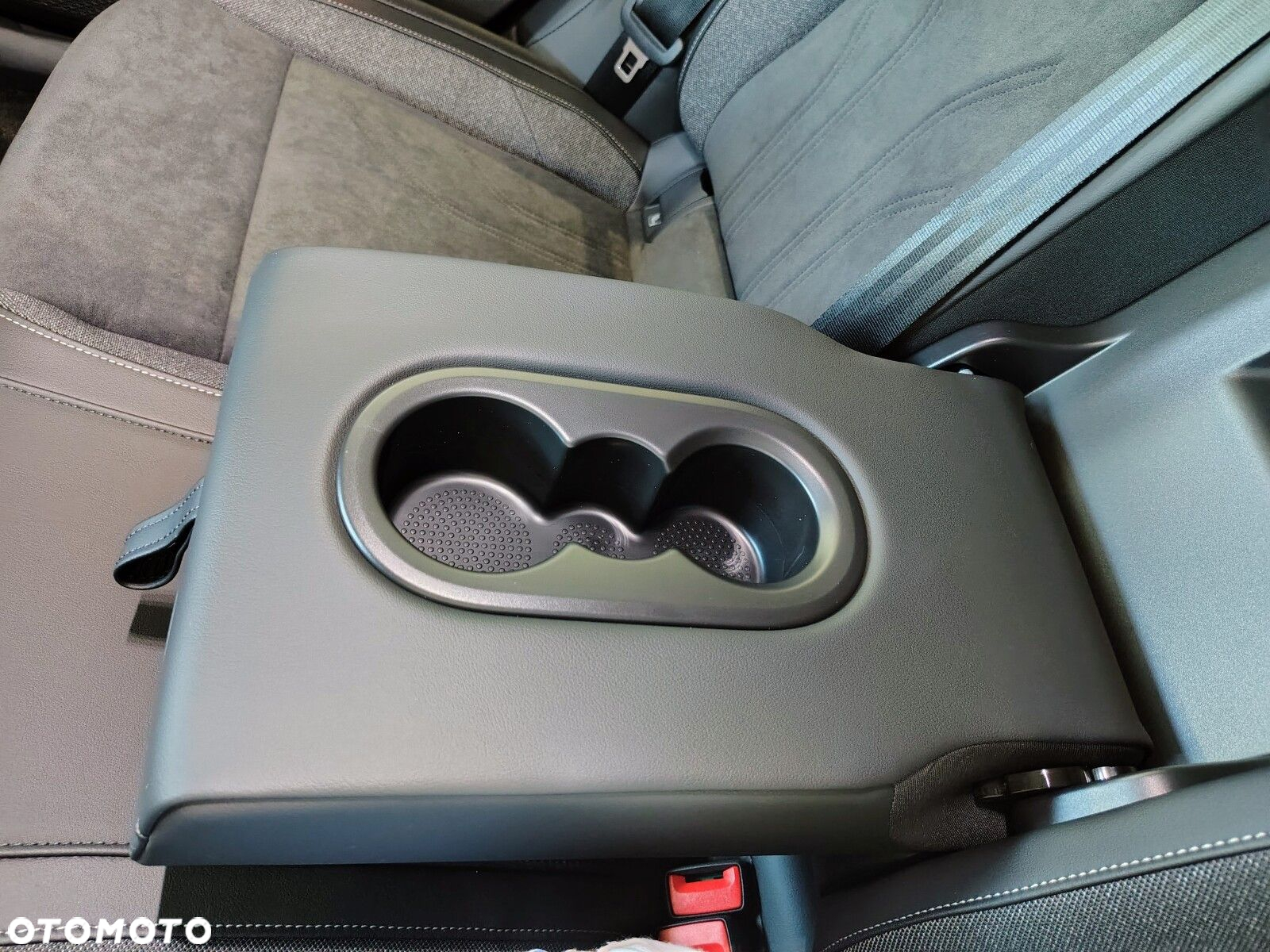 Volkswagen Golf - 24