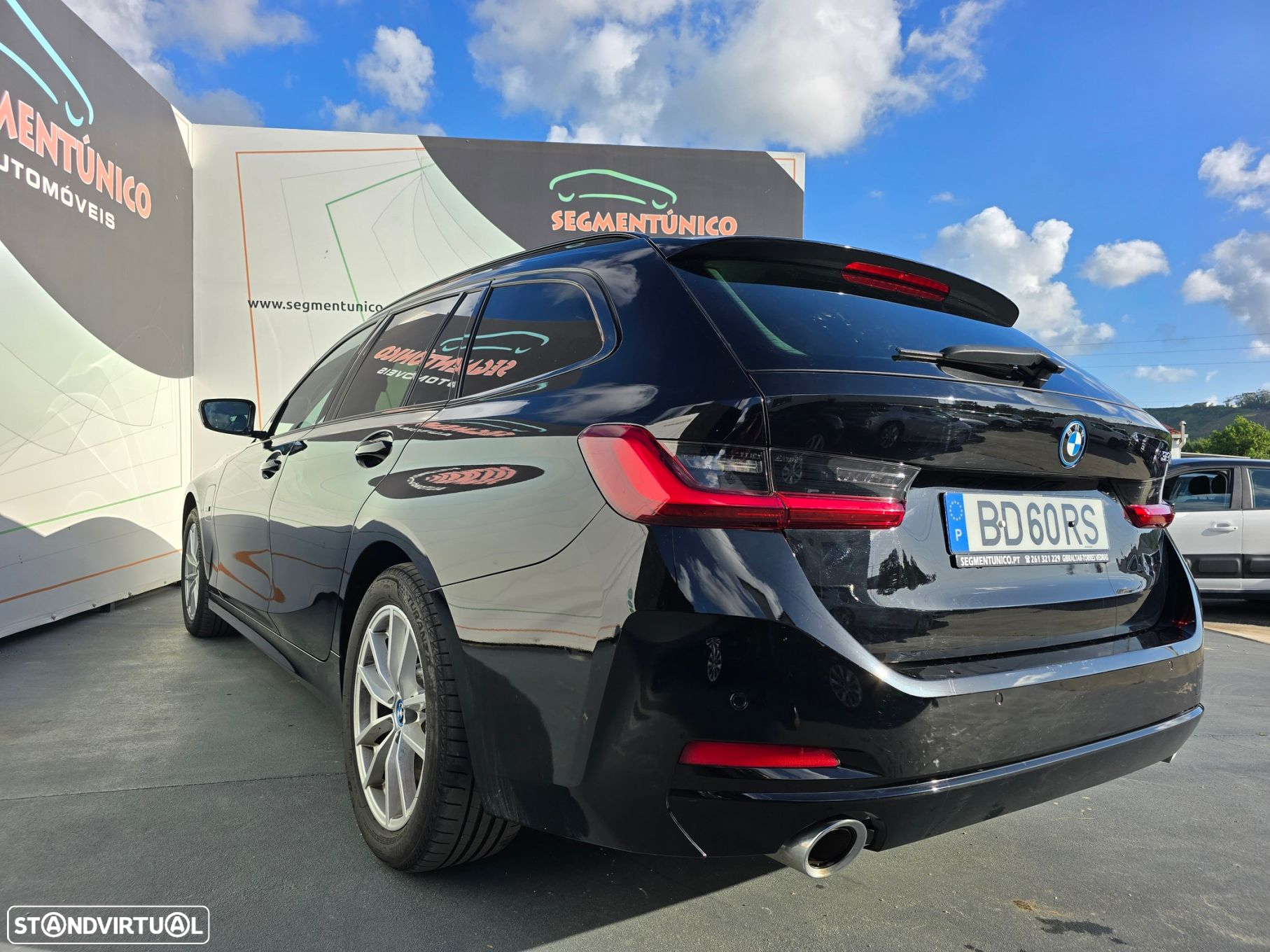 BMW 320 e Touring Corporate Edition Auto - 10