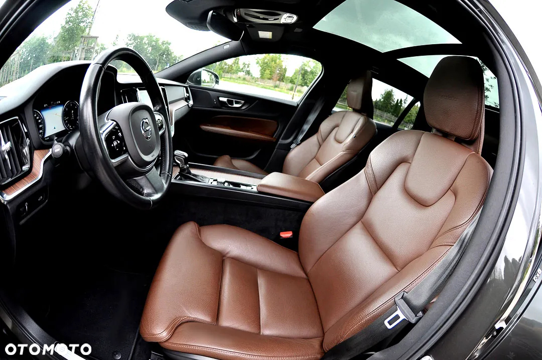 Volvo V60 D3 AWD Inscription - 25