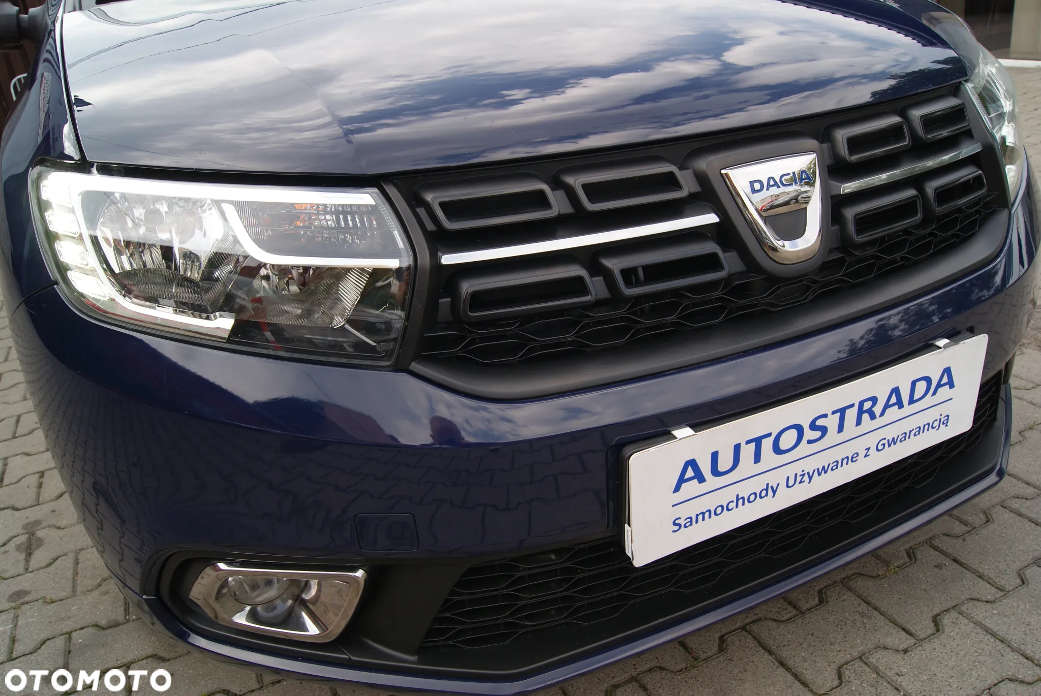 Dacia Sandero 1.0 SCe Laureate - 8