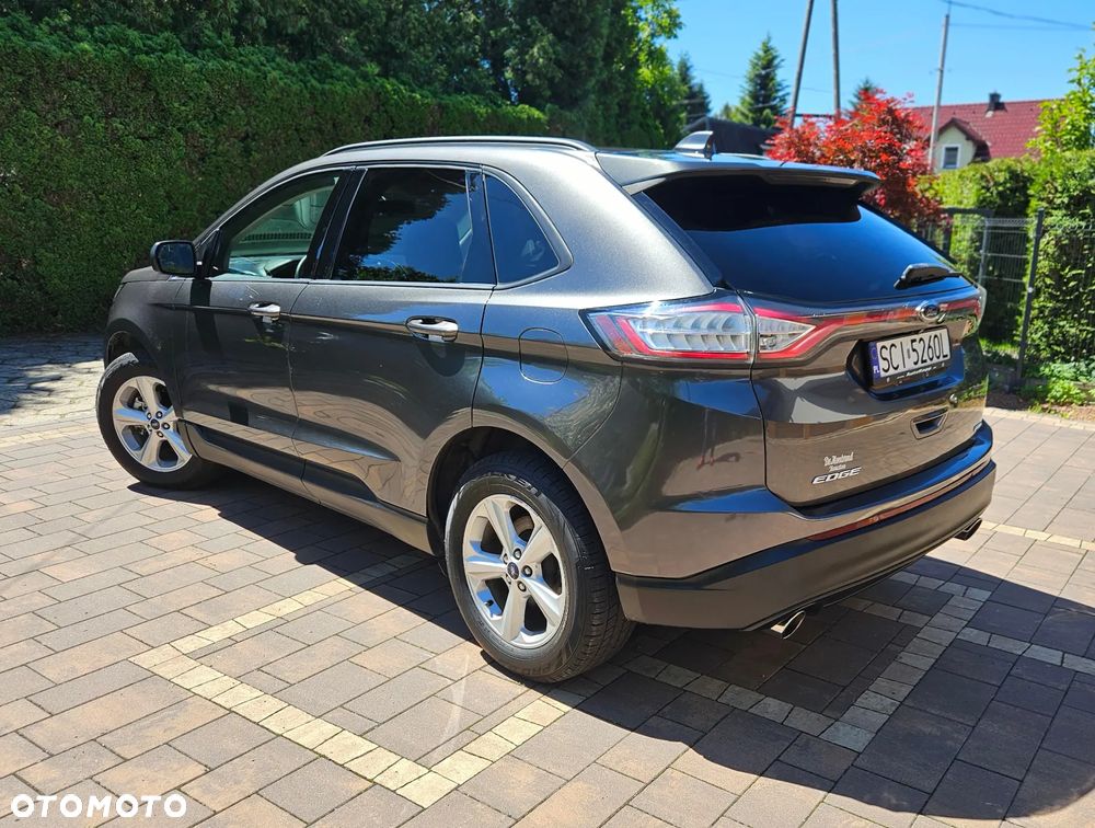 Ford Edge - 12