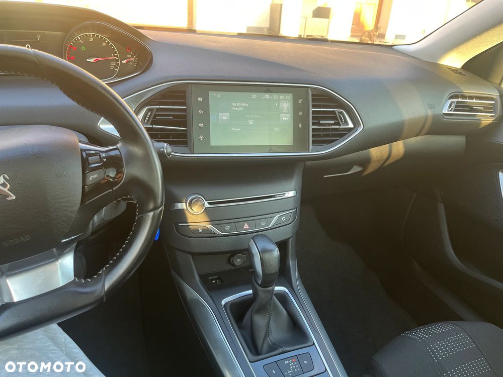 Peugeot 308 BlueHDi FAP 120 EAT6 Stop & Start Active - 10