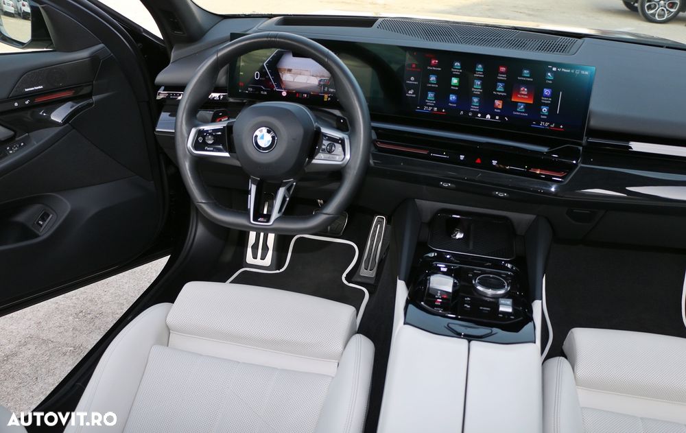 BMW Seria 5 520d Aut. - 28