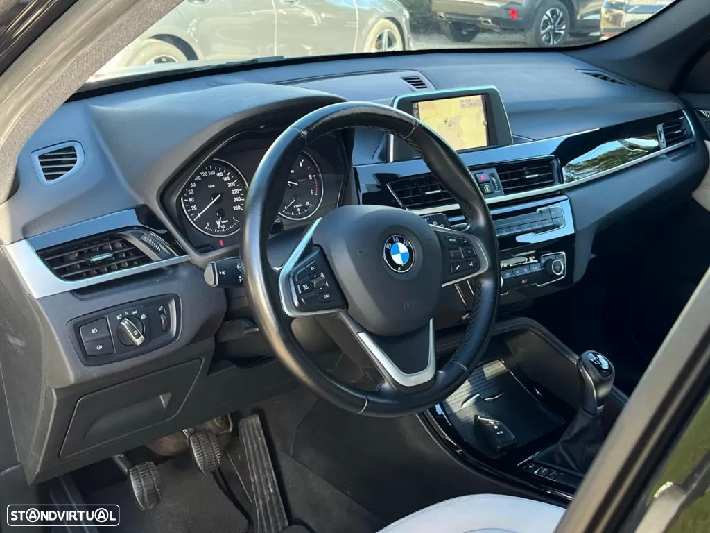 BMW X1 16 d sDrive Line xLine - 3