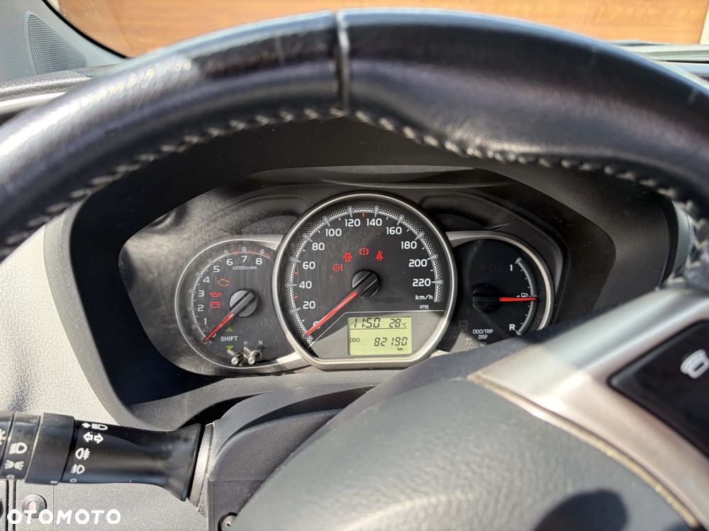 Toyota Yaris 1.33 Active - 4