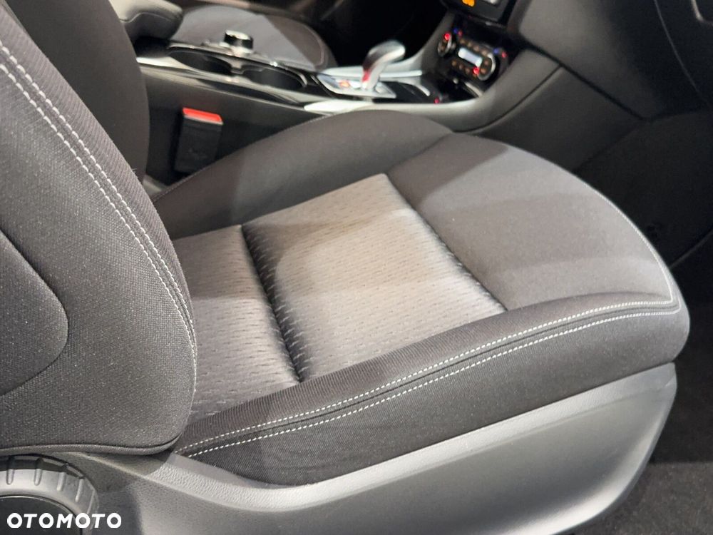 Infiniti Q30 1.5d Business Executive - 18