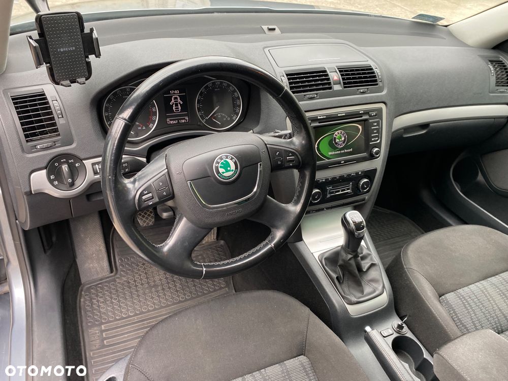 Skoda Octavia 1.6 TDI Elegance - 11