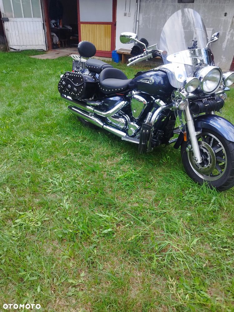 Yamaha Road Star - 2