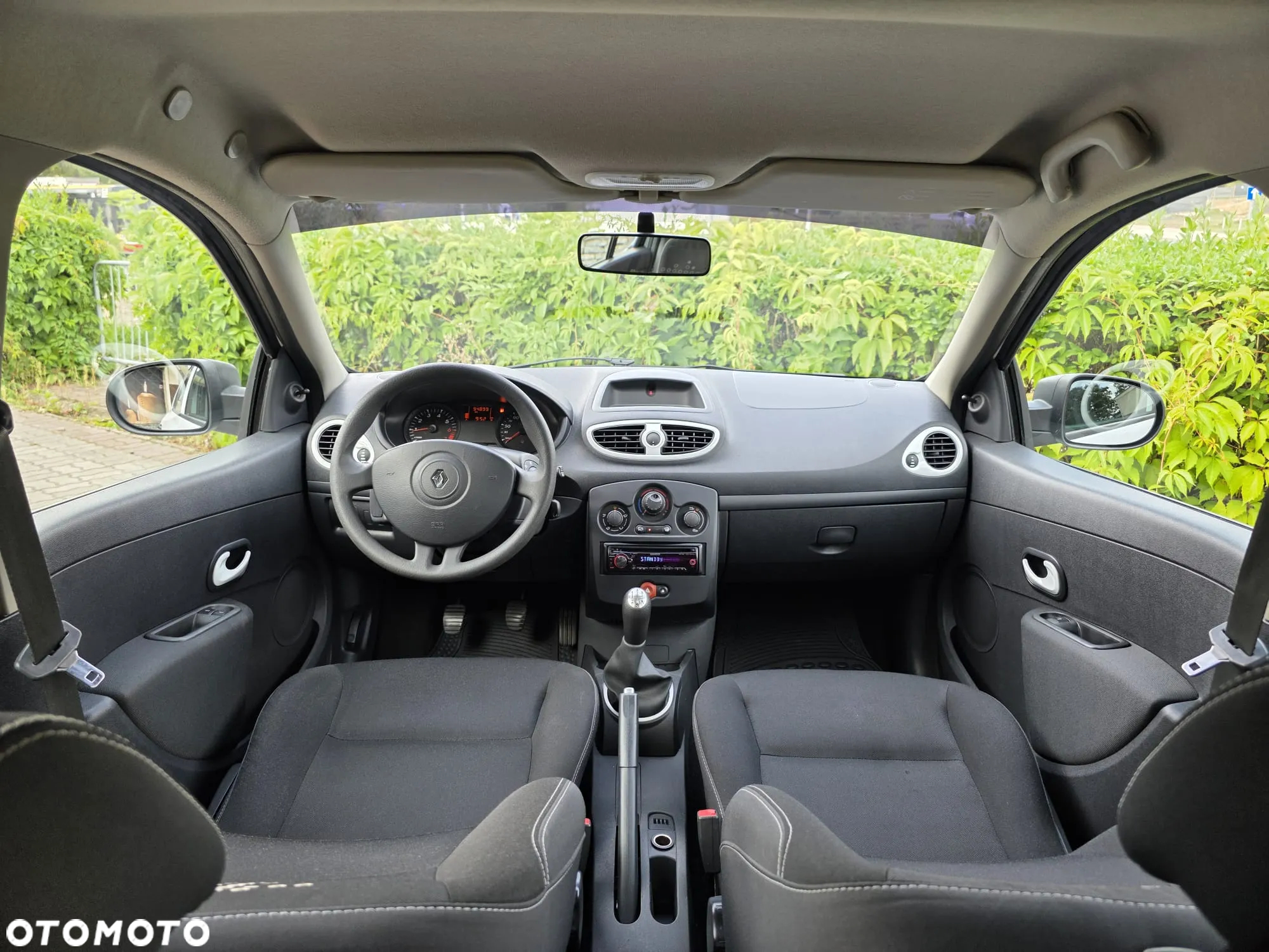 Renault Clio 1.2 16V 75 Yahoo - 7
