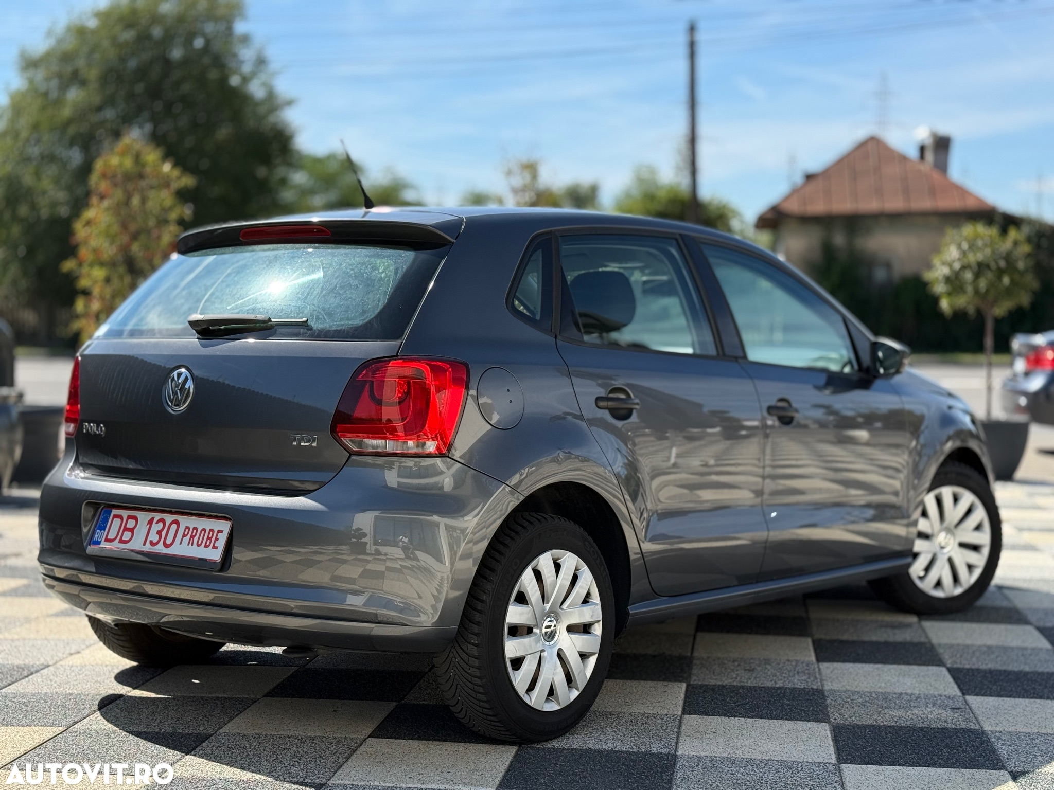 Volkswagen Polo 1.6 TDI Blue Motion Style - 3